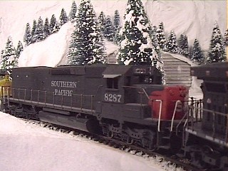 Southern Pacific Tunnel Motor reaches the summit
